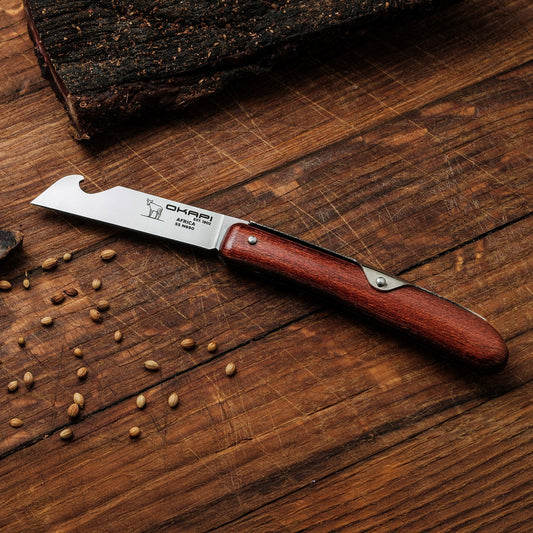 The Tradition of Giving a Coin with a Knife Gift